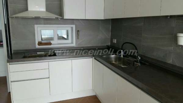 8c5f6809163a4644592a1a63bca5dc8c_1489151