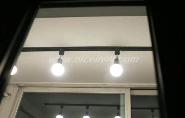 ae68da1a45216d92a7a5050b93a518a3_1488957