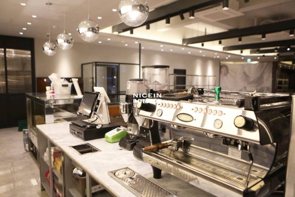 6f2a6324027a30c8b2a48ee1cb13eb42_1550539