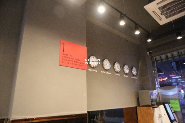 6f2a6324027a30c8b2a48ee1cb13eb42_1550542