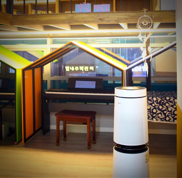 a8aaef9f4e9af4c88594cab78fe1ce0c_1550626